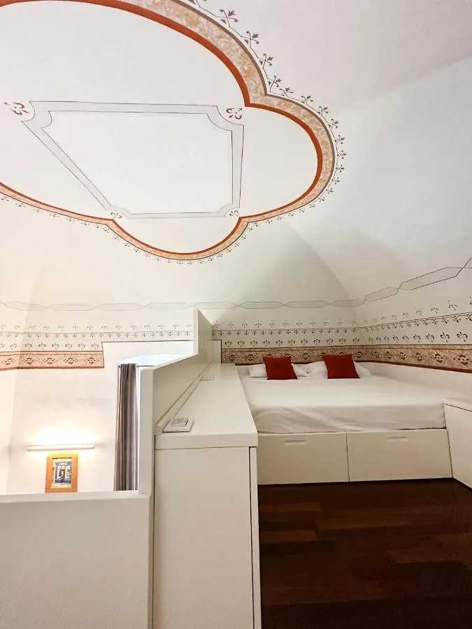 Apartment Visconti 89-Duplex Suite Bari